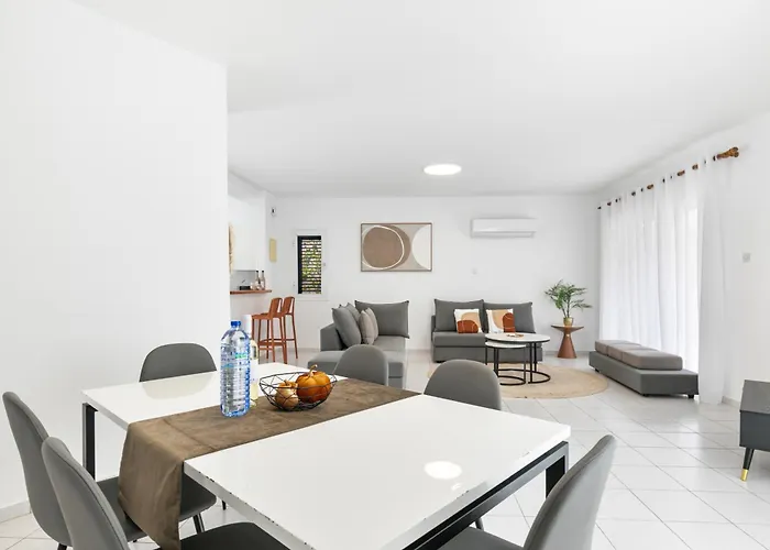 Limnaria Gardens Superb By Vichy Holidays *